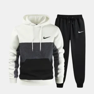 Tuta Casual con Cappuccio