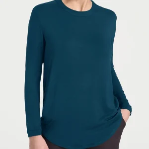 Maglietta a girocollo chiuso in Eco Viscosa - Reflecting Pond