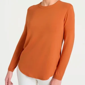 Maglietta a girocollo chiuso in Eco Viscosa - Rust