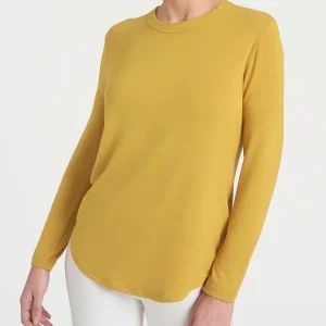 Maglietta a girocollo chiuso in Eco Viscosa - Oil Yellow