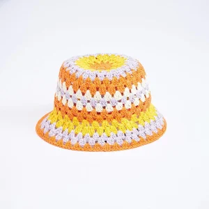 Cappello a pescatore in paglia