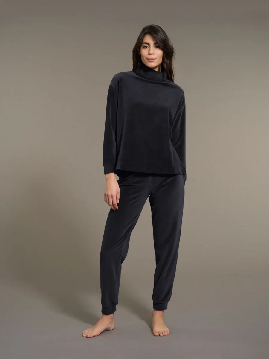 Tuta con collo a vulcano in ciniglia - Nero