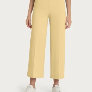 Pantalone ampio alla caviglia in Satin Power - Pale Banana