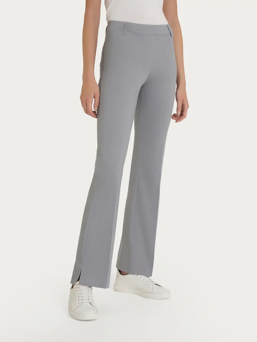 Pantalone flare con spacchetti in Satin Power - Ultimate Gray - immagine 2