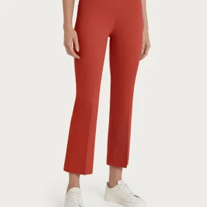 Pantalone flare alla caviglia in Satin Power - Red Ochre
