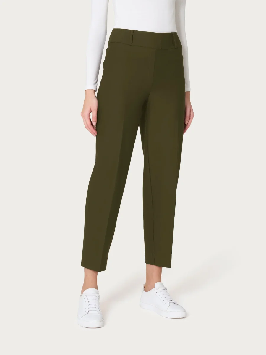 Pantalone a carota in Compact - Dark Olive - immagine 2