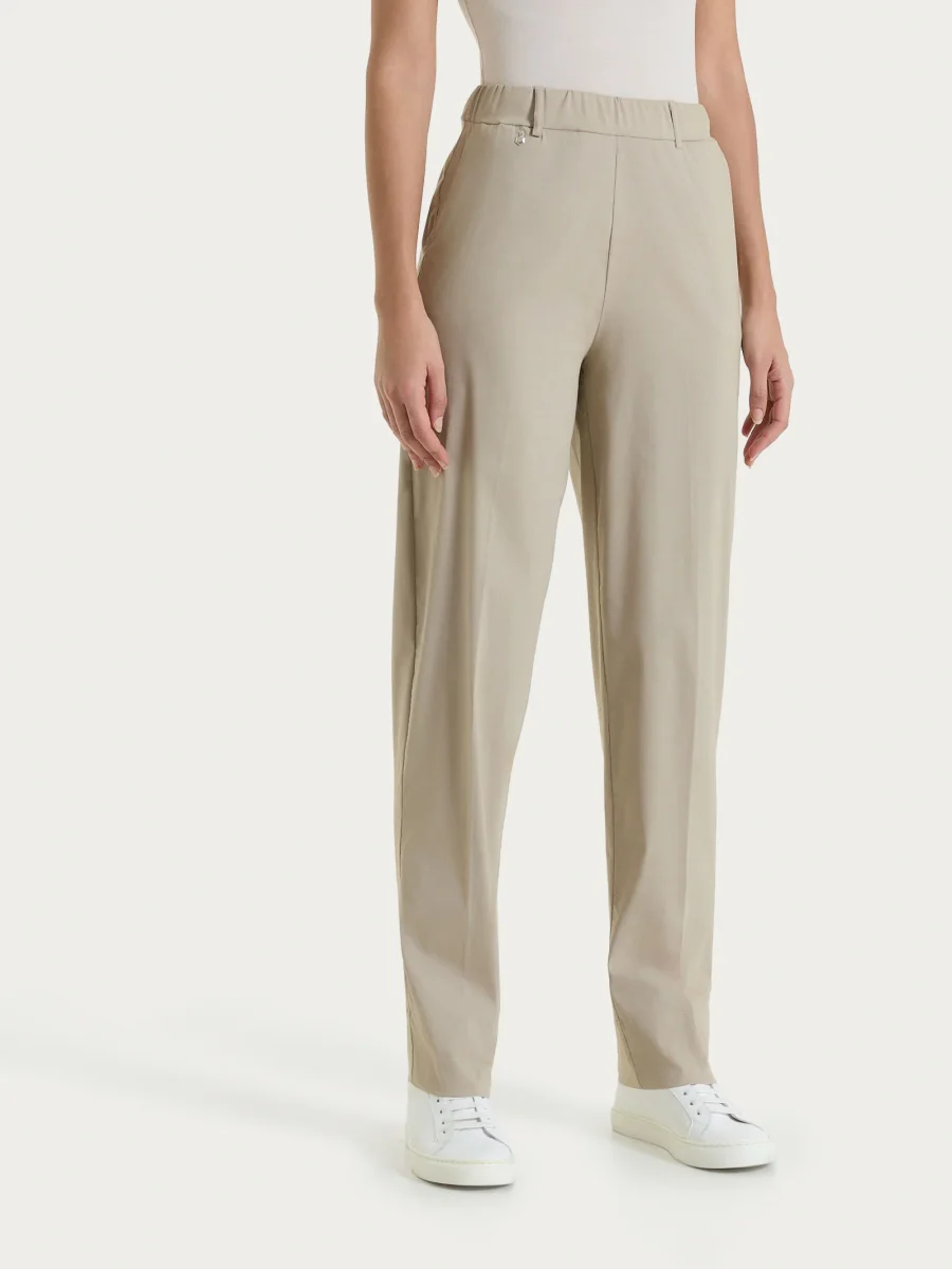 Pantalone a carota con tasche in Super Fresh - Crockery - immagine 2