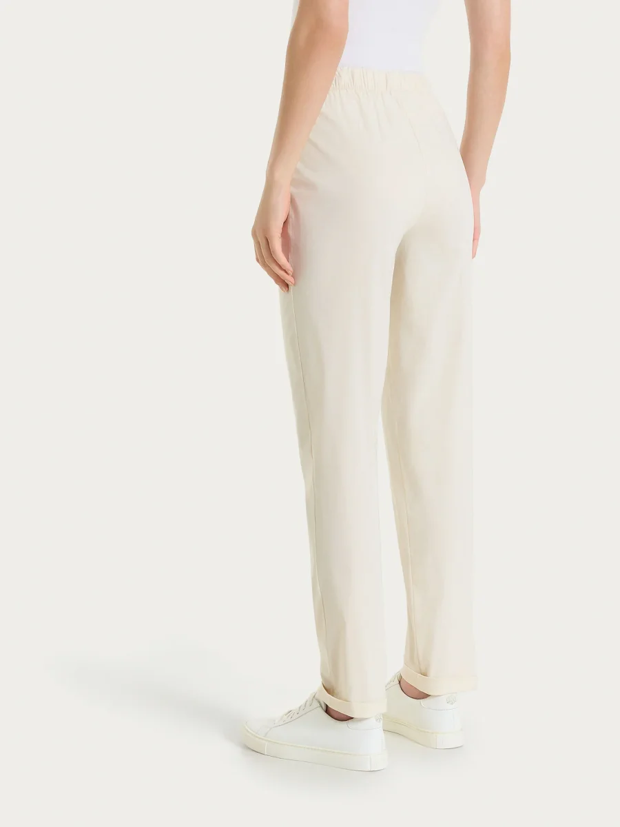 Pantalone jogger con tasche in Super Fresh - Whitecap Gray - immagine 6