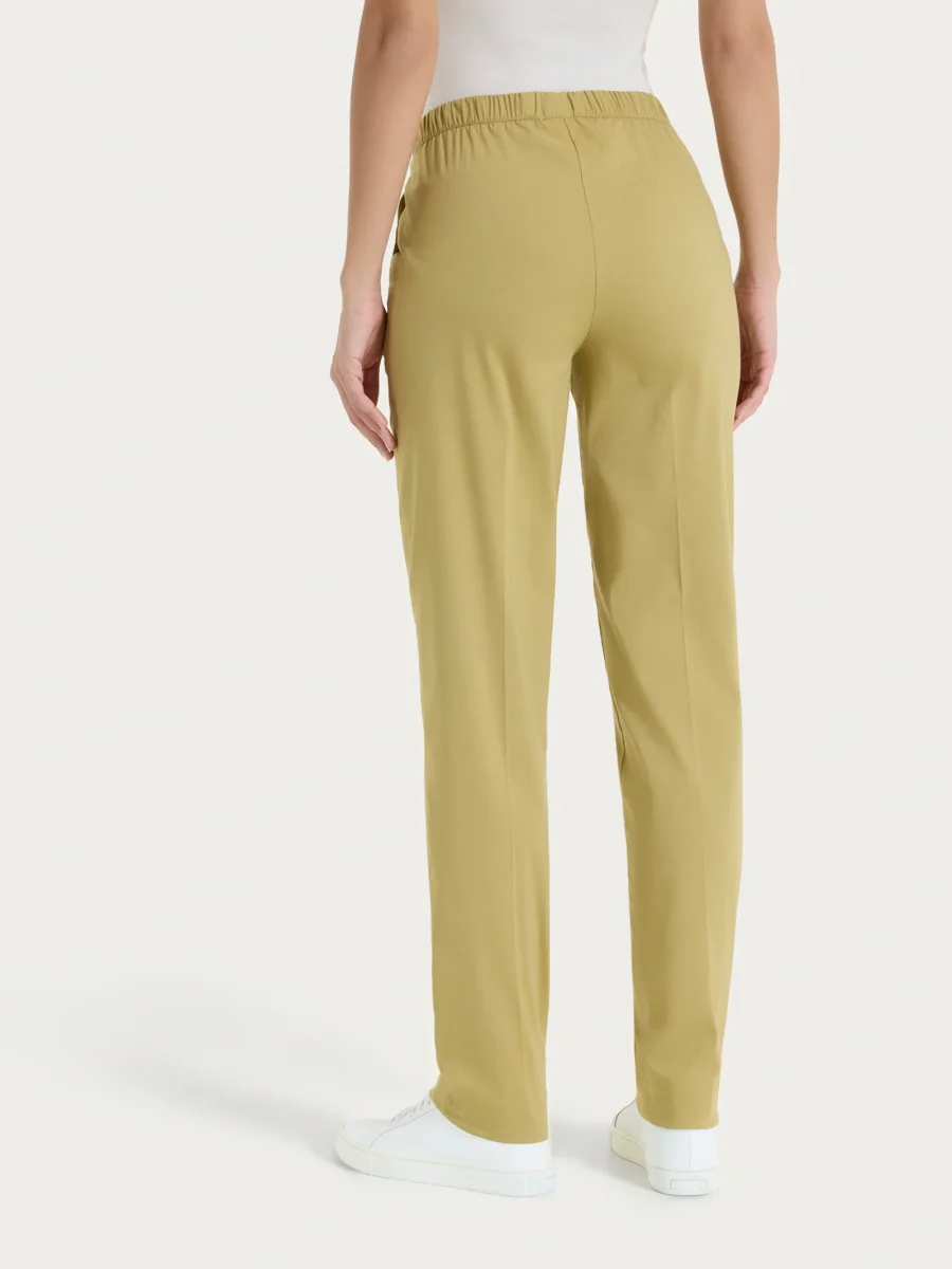 Pantalone jogger con tasche in Super Fresh - Khaki - immagine 4