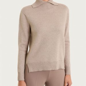 Maglia con collo alto con spacco in Super Soft - Cammello Mel.