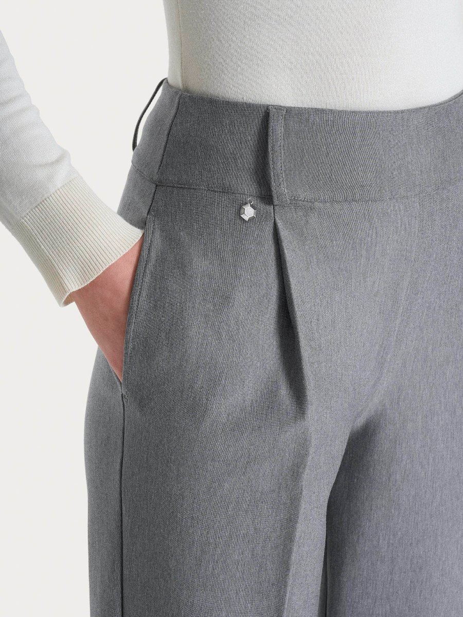 Pantalone a carota con tasche e pinces in Compact - Grigio Mel. - immagine 6
