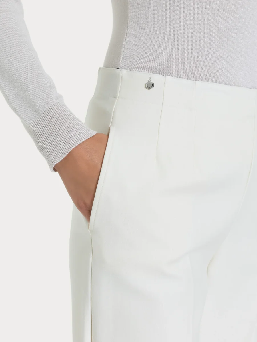 Pantalone a carota con tasche in tessuto Compact - Sphagnum - immagine 4