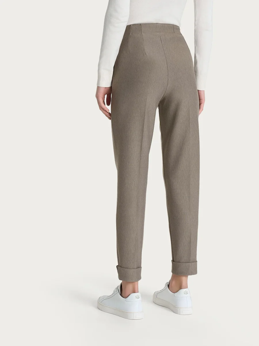 Pantalone a carota con tasche in tessuto Compact - Glace' Mel. - immagine 5