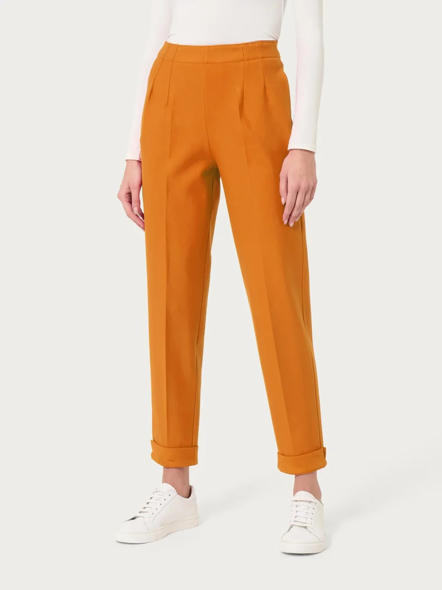 Pantalone a carota con tasche in tessuto Compact - Marmalade - immagine 2