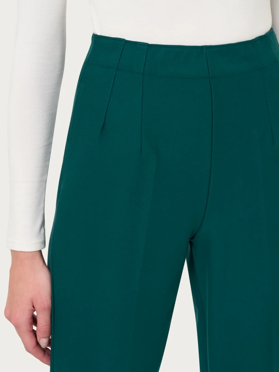 Pantalone a carota con tasche in tessuto Compact - Rain Forest - immagine 4