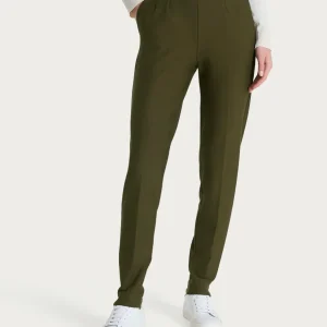 Pantalone a carota con tasche in tessuto Compact - Dark Olive