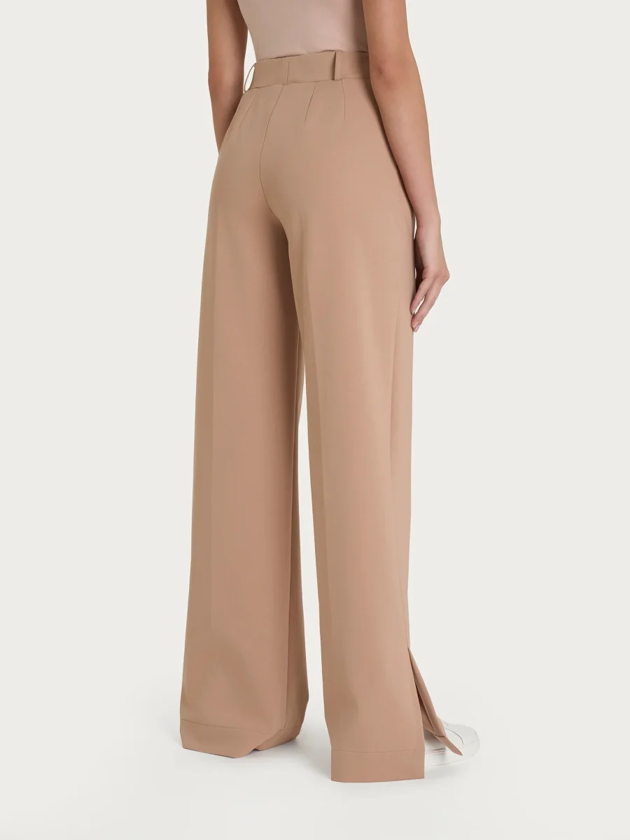Pantalone a palazzo con tasche in Compact Light - Warm Taupe - immagine 3