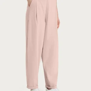 Pantalone a carota con tasche e pinces in Super Fresh - Cameo Rose
