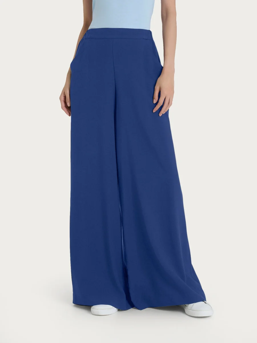 Pantalone a palazzo con tasche in Ecoseta - Blueberry
