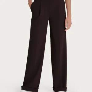 Pantalone ampio con tasche e pinces in Compact Light - Chocolate Torte