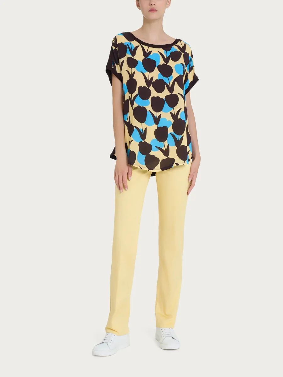 Maglietta con macro tulips pattern in Misto Viscosa - Fant. Azure Blue - immagine 5