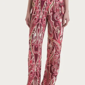 Pantalone ampio con arricciatura in fantasia in Ecoseta - Fant. Rasperry Wine