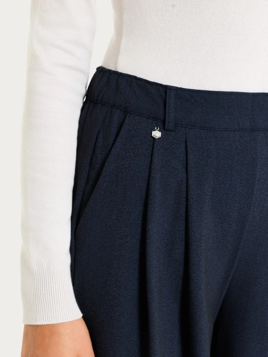 Pantalone a palazzo con tasche e pinces in Flannel Twill - Bleu Mel. - immagine 4