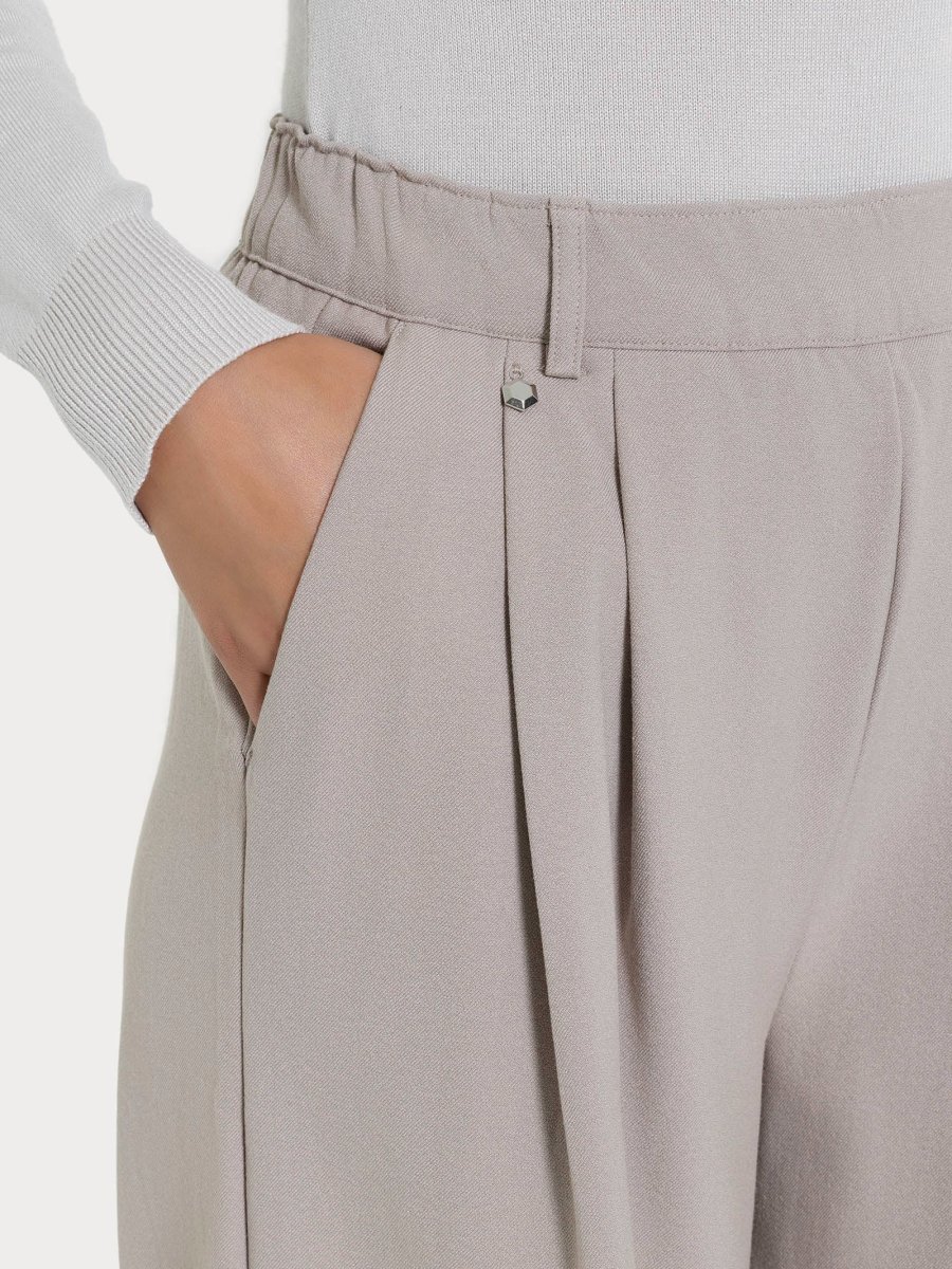 Pantalone a palazzo con tasche e pinces in Flannel Twill - Nude - immagine 4