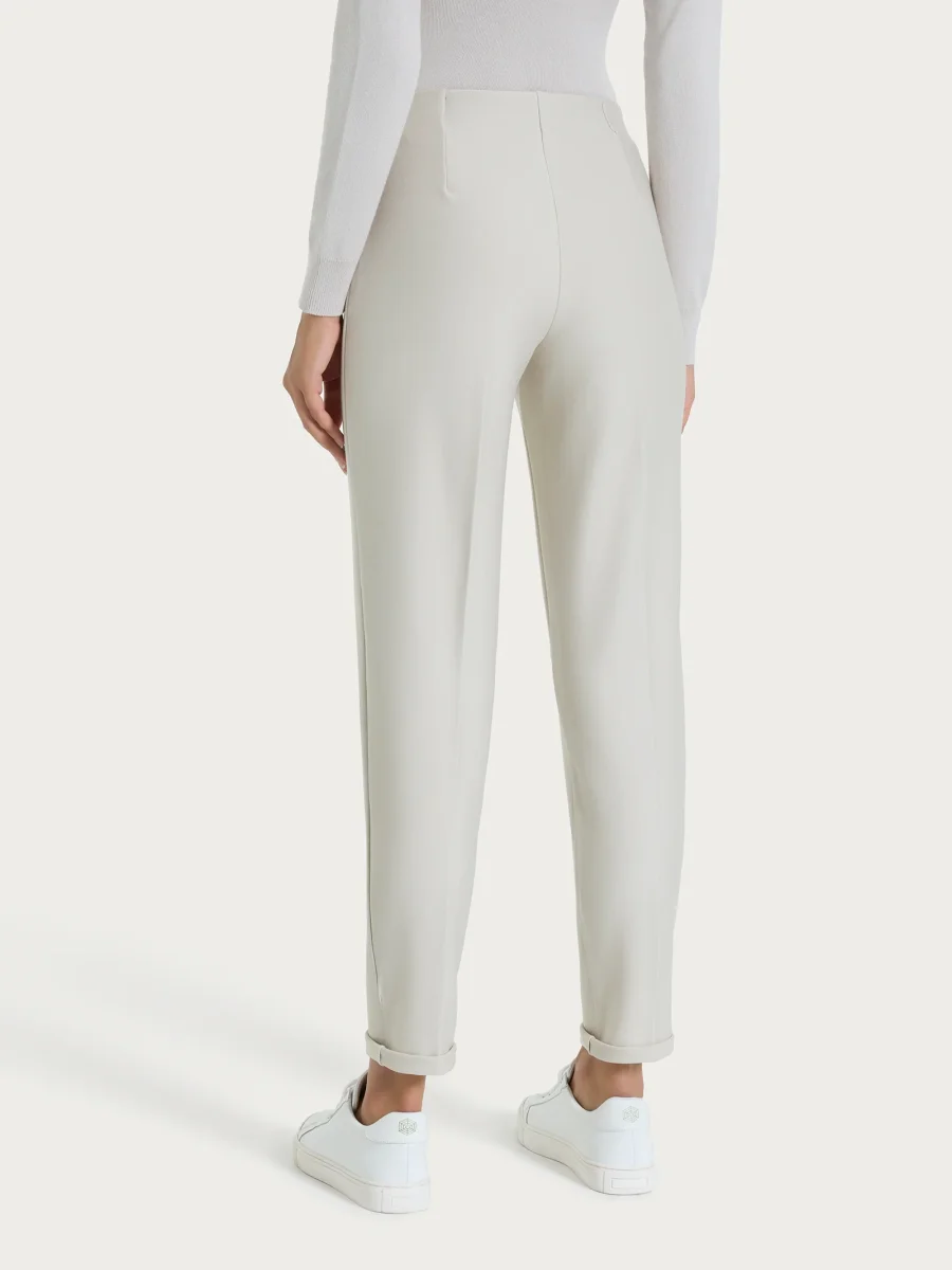 Pantalone a sigaretta con risvolto in Compact - Champignon - immagine 5