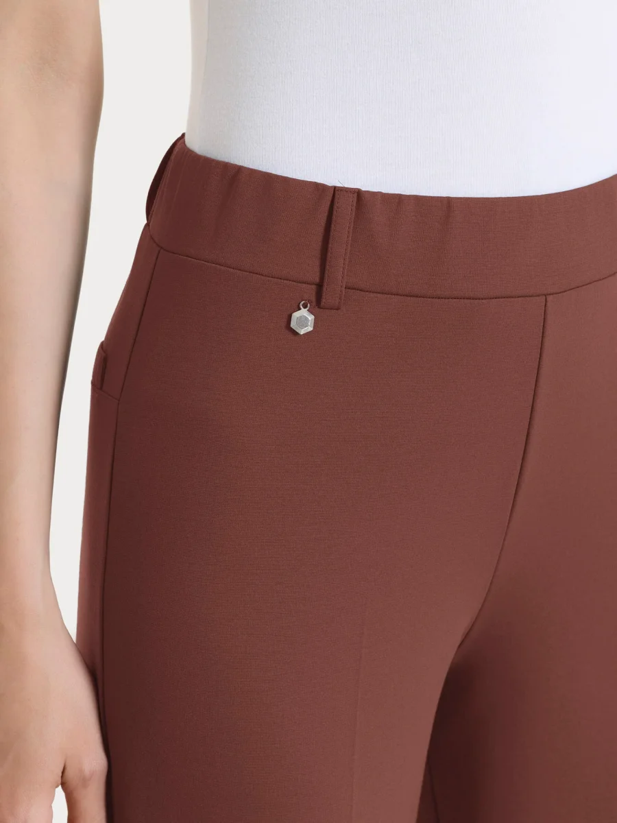 Pantalone flare in Compact Light - Cappuccino - immagine 4