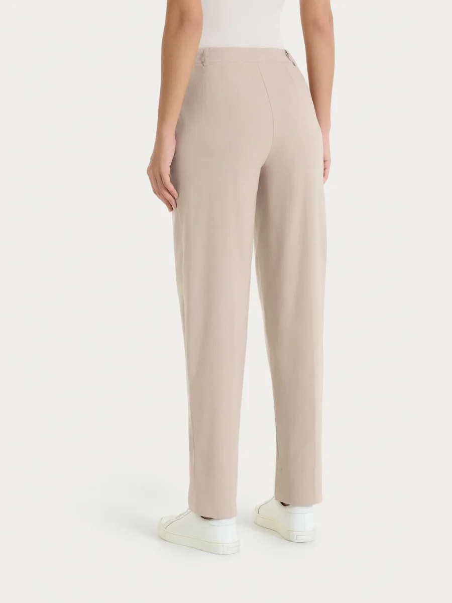 Pantalone a carota con tasche in Linen Super Fresh - Crockery - immagine 4