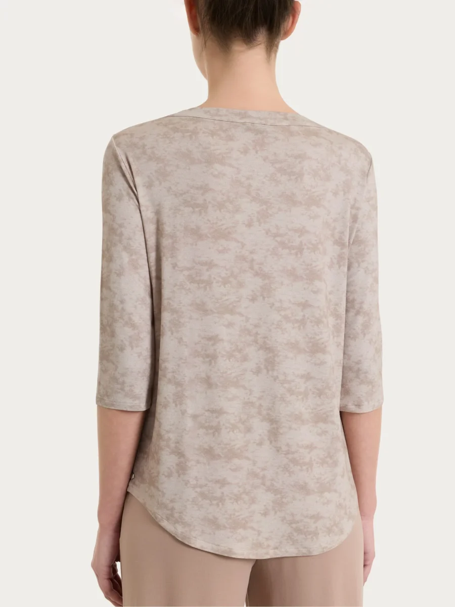 Maglietta girocollo con fantasia sfumata in jersey di viscosa crêpe - Fant. Plaza Taupe - immagine 3
