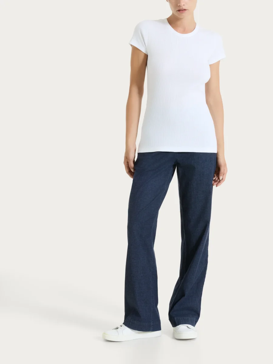 Jeans ampio con tasche e vita piatta in Super Light Denim - Dark Indigo - immagine 5