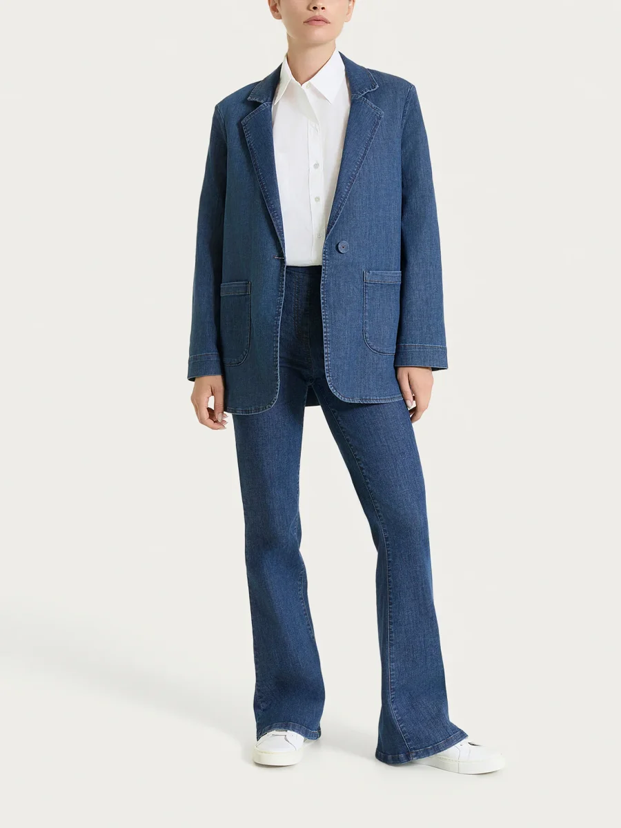 Jeans flare con tasche e vita piatta in Light Denim - Jeans - immagine 6