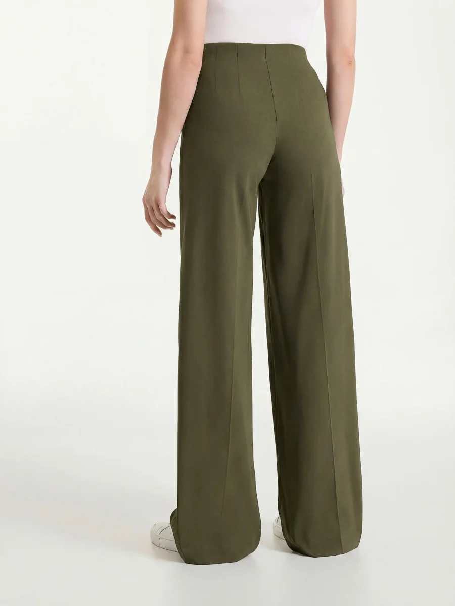 Pantalone a palazzo leggero in Super Fresh - Dark Olive - immagine 3