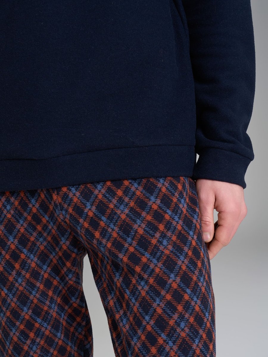 Pigiama a serafino con fantasia tartan in Cotton Eco Pile - Fant.Outer Space - immagine 4