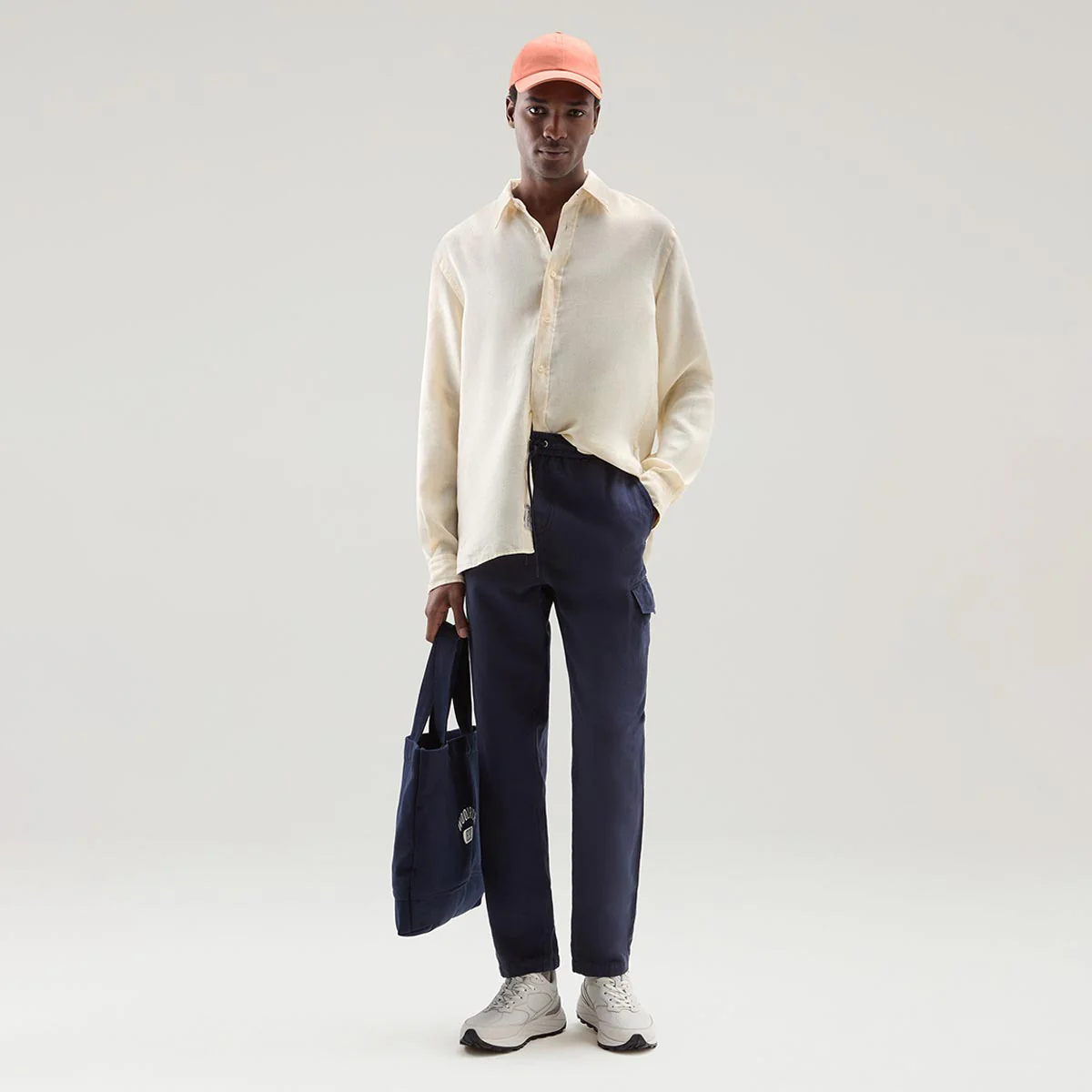 Camicia in lino crema - immagine 3