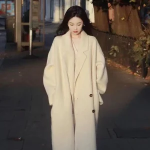 Cappotto in Tessuto Pregiato da Donna