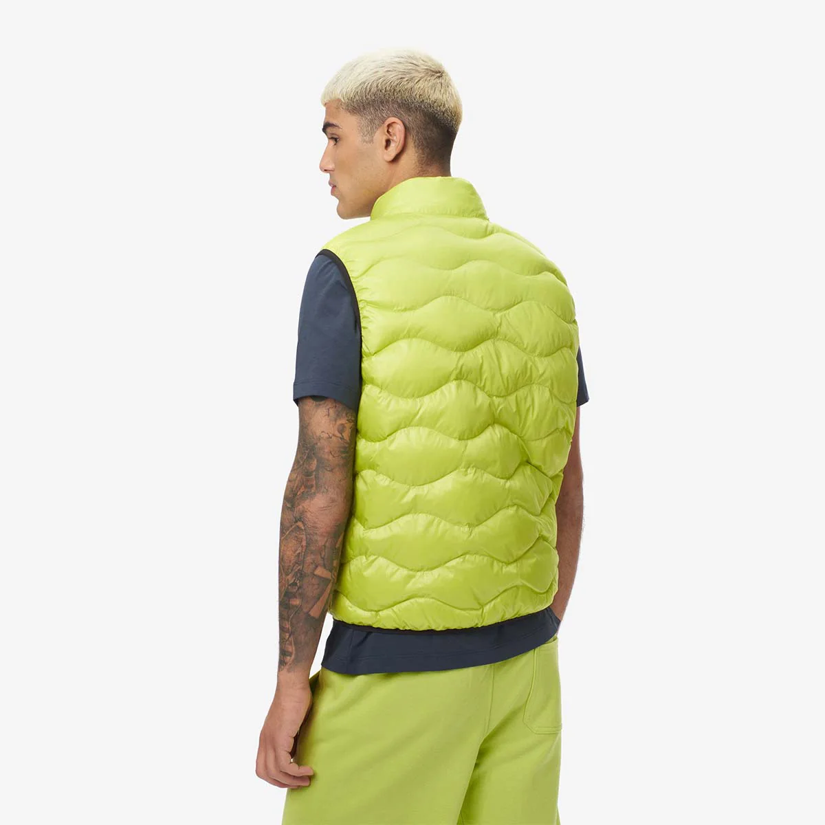 Gilet smanicato piumino a onde - immagine 5