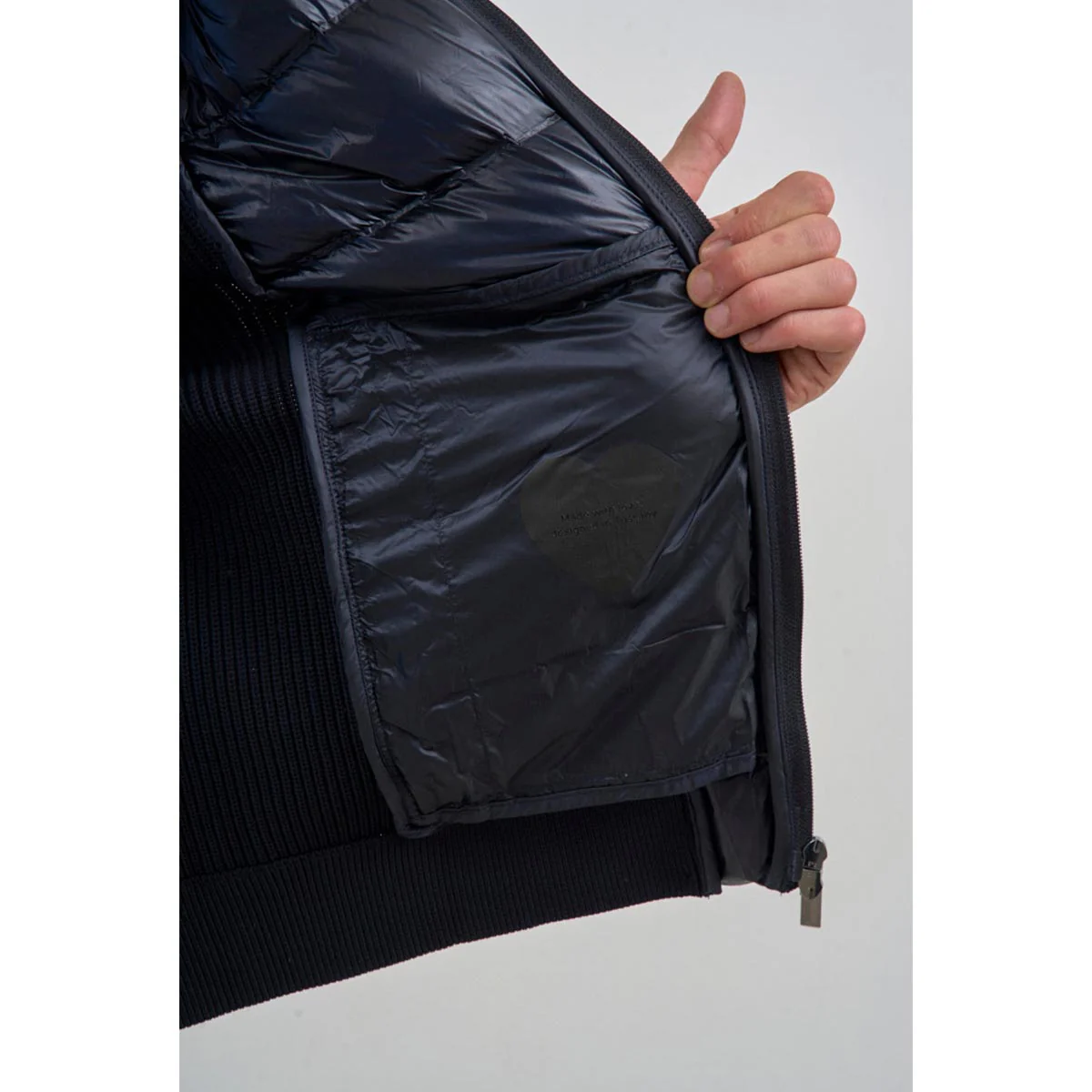 Giubbotto in maglia e piumino - immagine 7