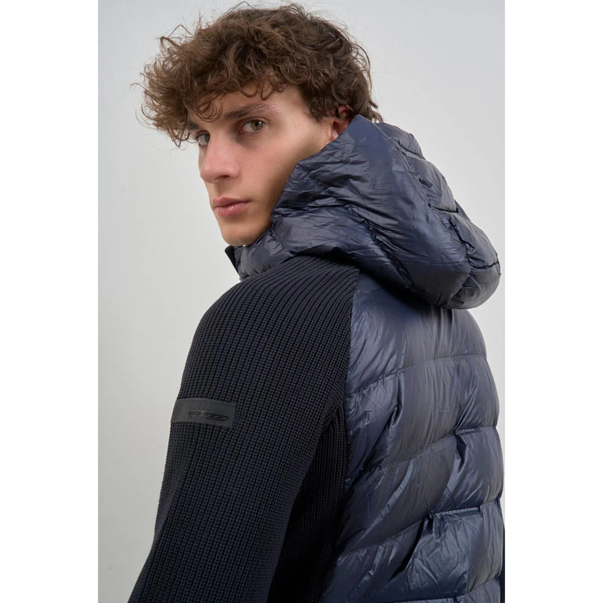 Giubbotto in maglia e piumino - immagine 8